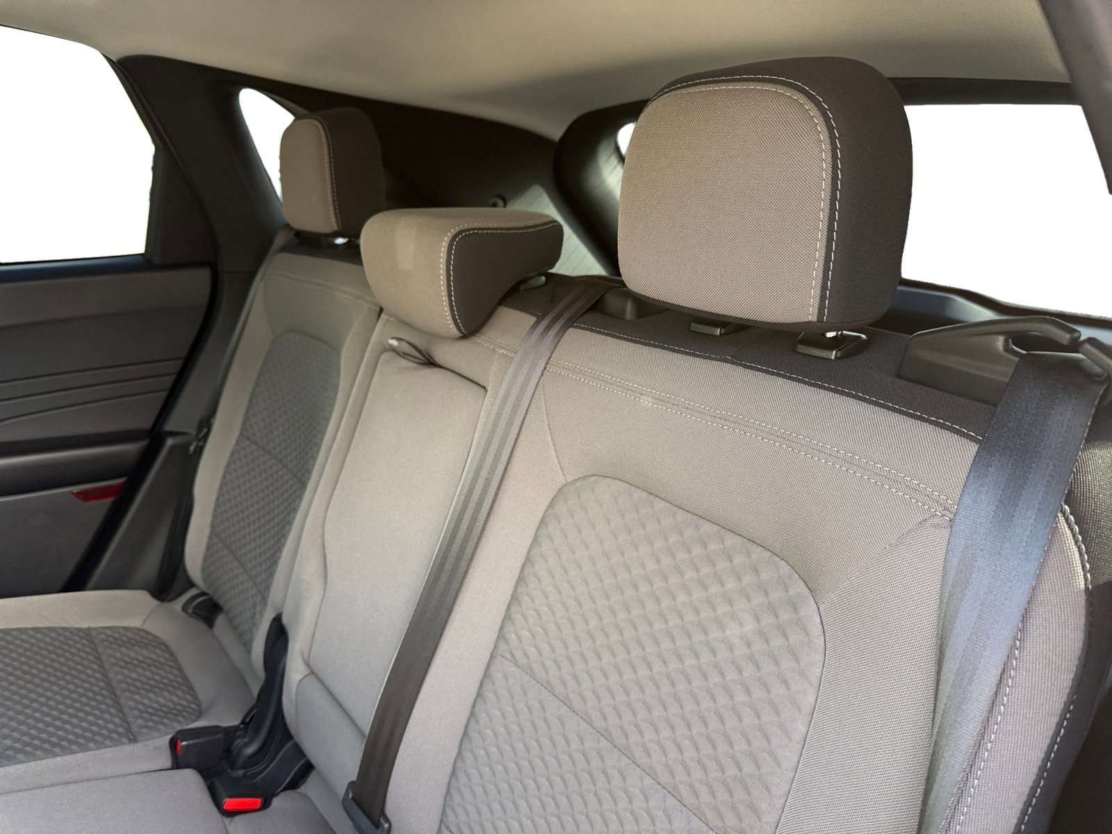 Used 2021 Ford Escape SE w/ SE Sport Appearance Package FWD image 15