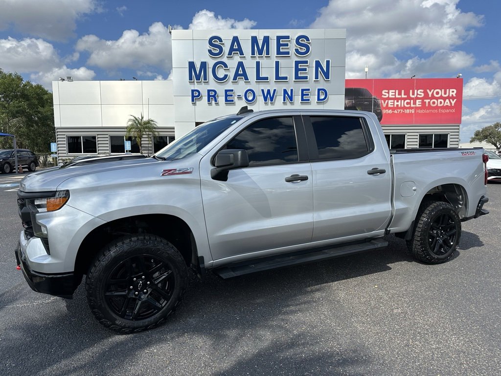 Used 2022 Chevrolet Silverado 1500 Custom Trail Boss w/ LPO, Dark Essentials Package image 1