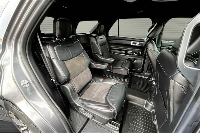 Used 2022 Ford Explorer ST image 24