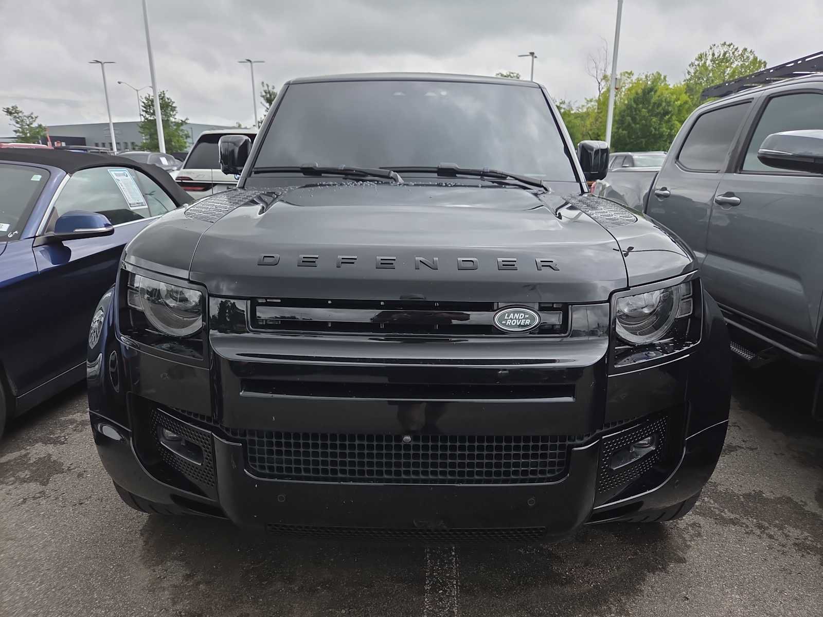 Used 2024 Land Rover Defender 110 V8 AWD/4WD image 6