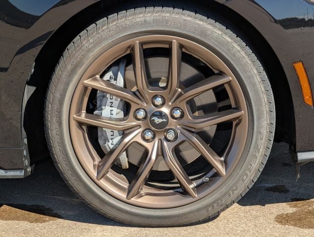 Used 2024 Ford Mustang GT Premium RWD image 11