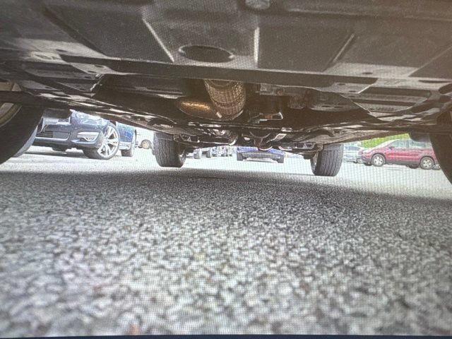Used 2015 Nissan Rogue SV w/ SV Moonroof Package AWD/4WD image 10
