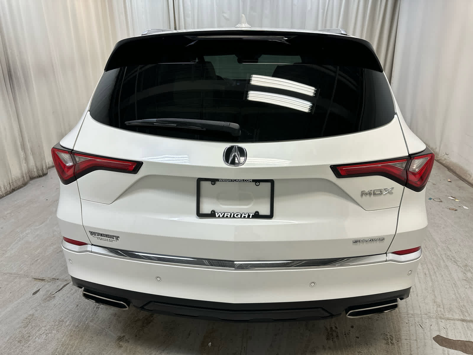 Used 2022 Acura MDX SH-AWD w/ Advance Package image 8