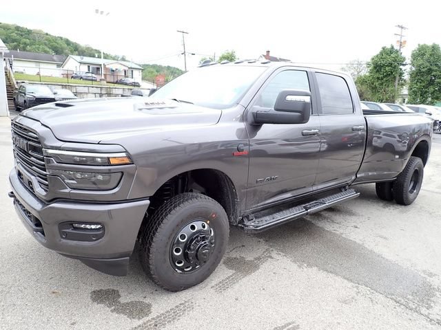 New 2026 RAM 3500 Laramie AWD/4WD image 2