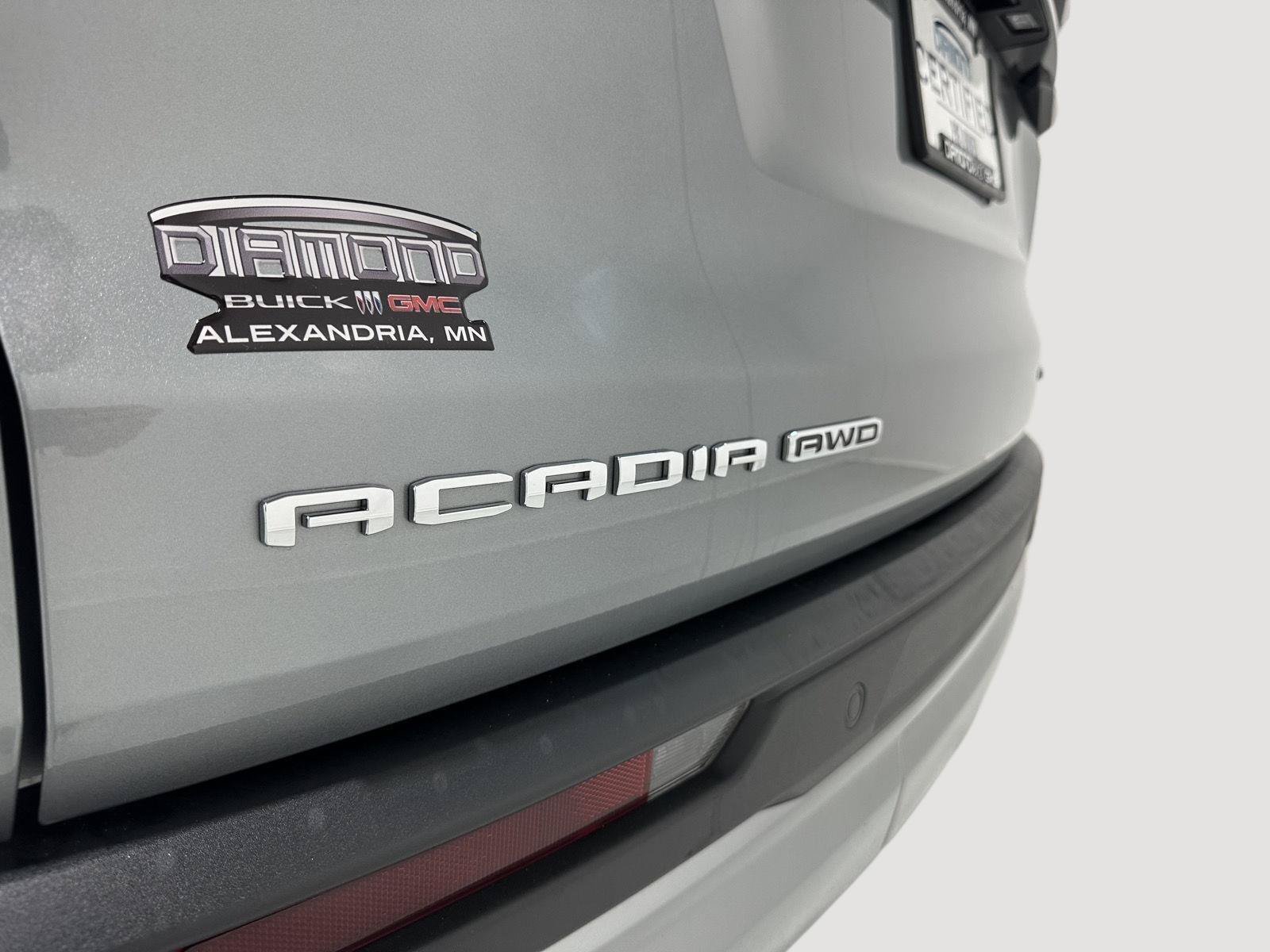 Used 2025 GMC Acadia Elevation w/ Elevation Premium Package AWD/4WD image 31