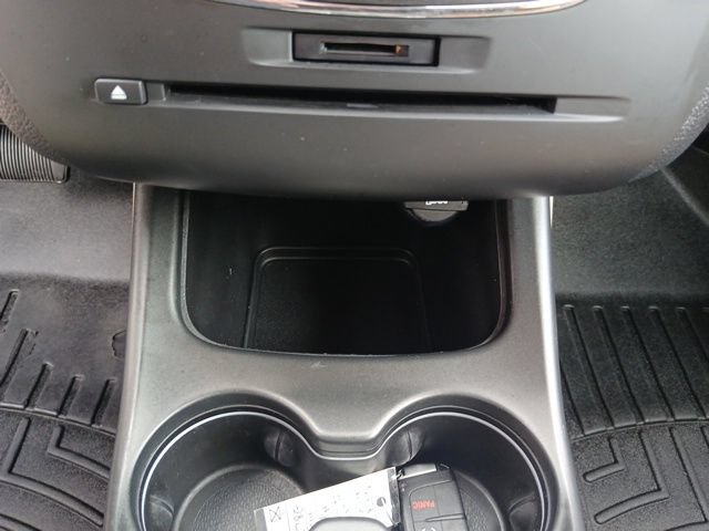 Used 2014 Dodge Journey SXT w/ Flexible Seating Group FWD image 41