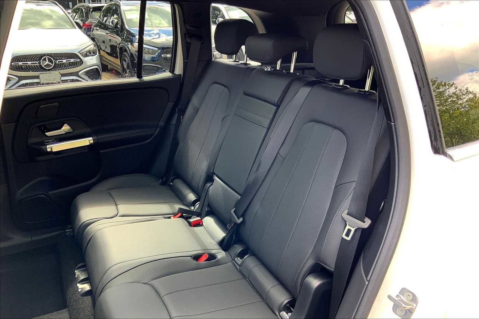 Certified 2026 Mercedes-Benz GLB 250 GLB 250 image 13