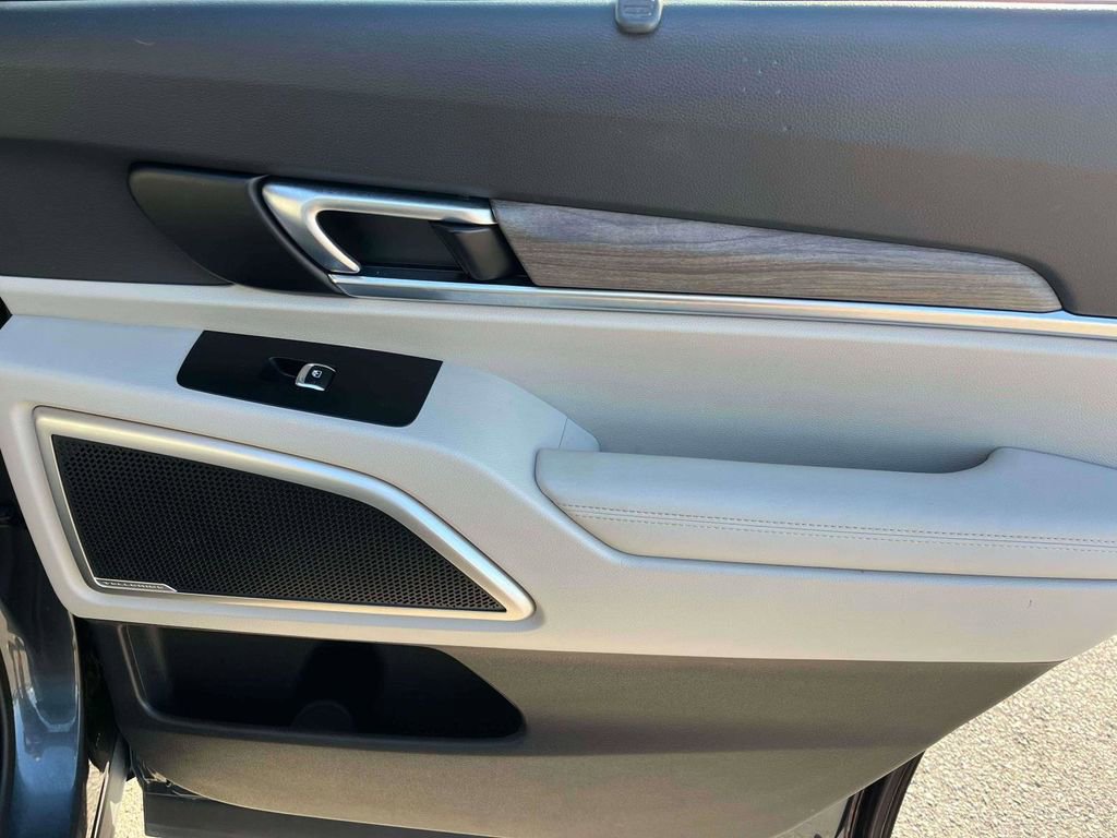 Used 2022 Kia Telluride EX w/ Towing Package image 9