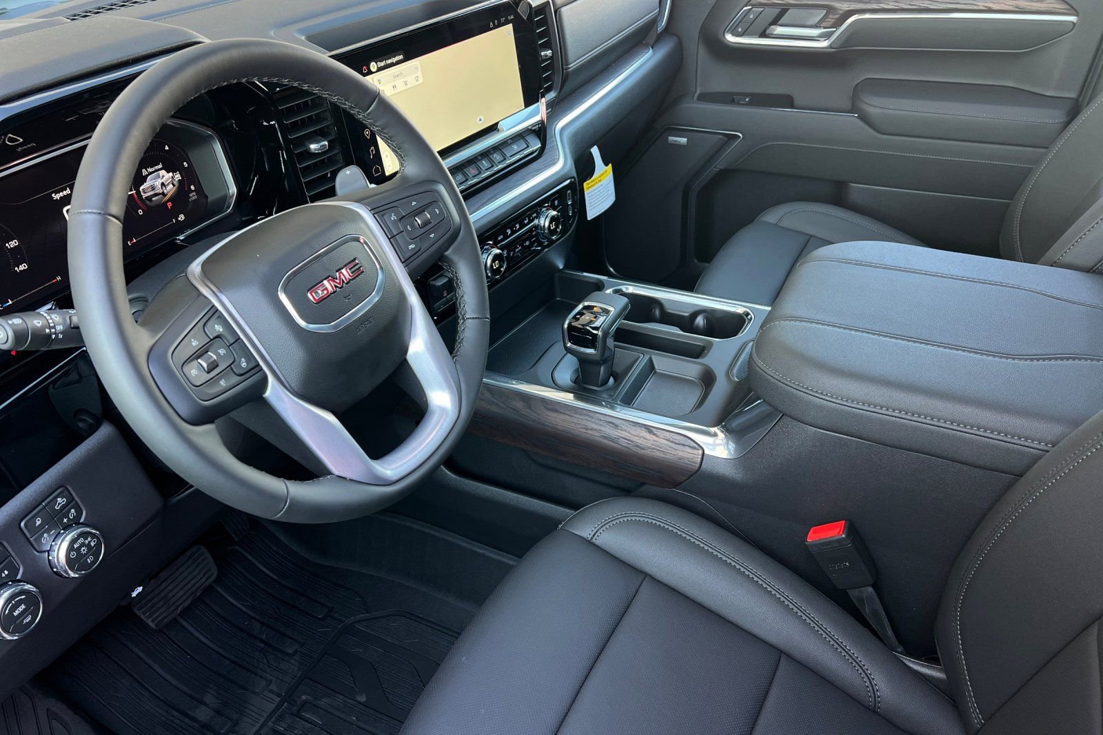 New 2026 GMC Sierra 1500 SLT w/ SLT Premium Plus Package image 8