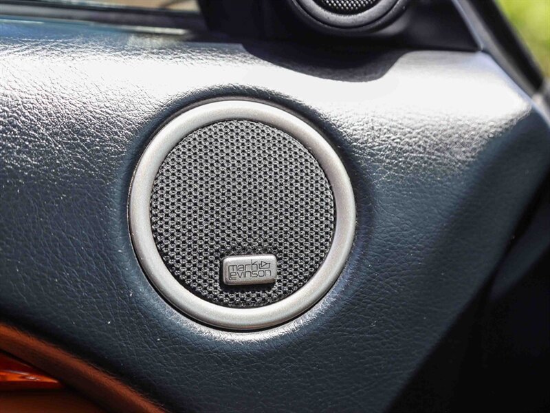 Used 2005 Lexus SC 430 Convertible w/ Preferred Accessory Pkg RWD image 36