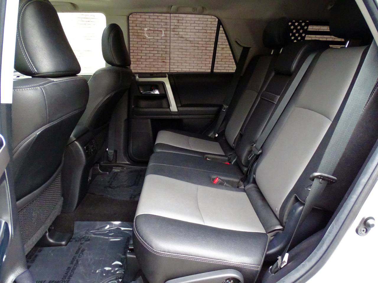 Used 2021 Toyota 4Runner SR5 Premium w/ Moonroof Package RWD image 23