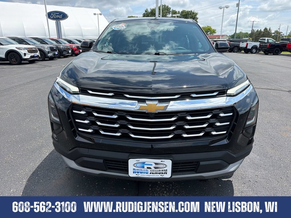 Used 2026 Chevrolet Equinox LT AWD/4WD image 8