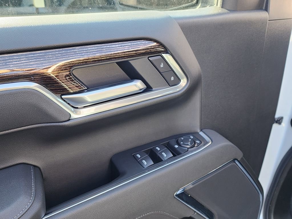 New 2026 GMC Sierra 1500 Elevation image 15