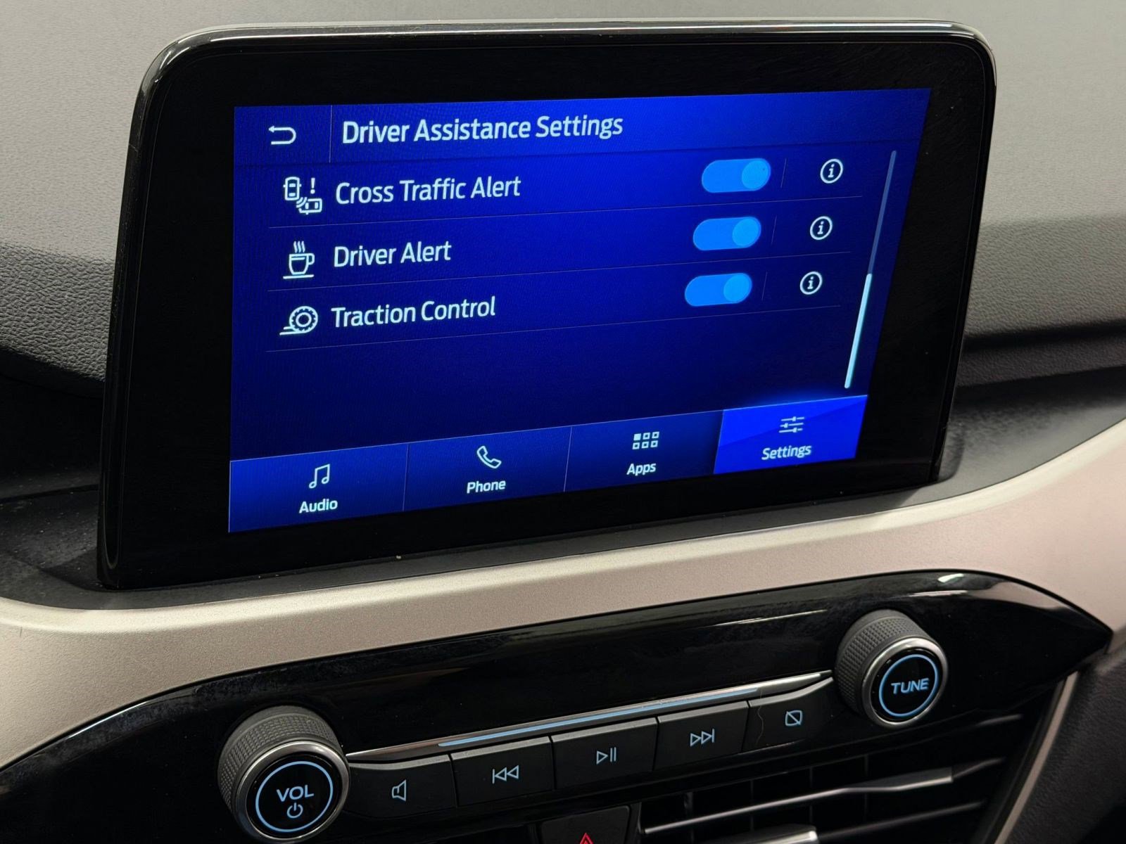 Used 2022 Ford Escape SE image 26