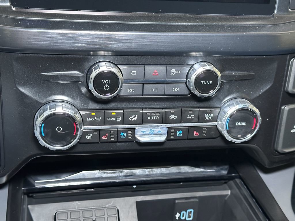 New 2026 Ford F250 Lariat image 28