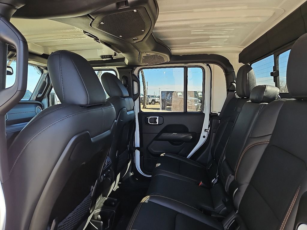 New 2026 Jeep Gladiator Sport image 18