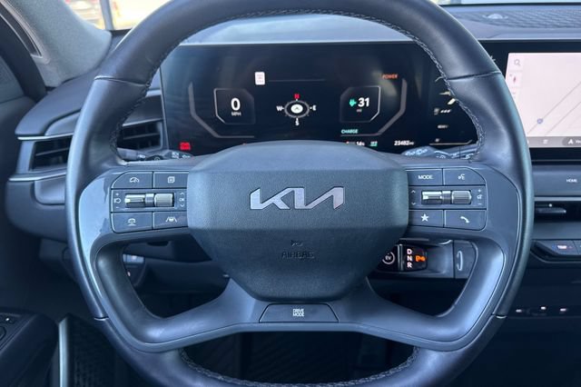 Certified 2024 Kia EV9 Light Long Range RWD image 31
