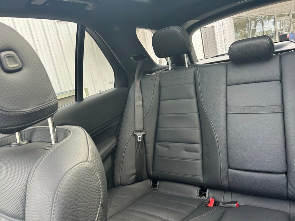 Used 2022 Mercedes-Benz GLE 350 4MATIC image 12