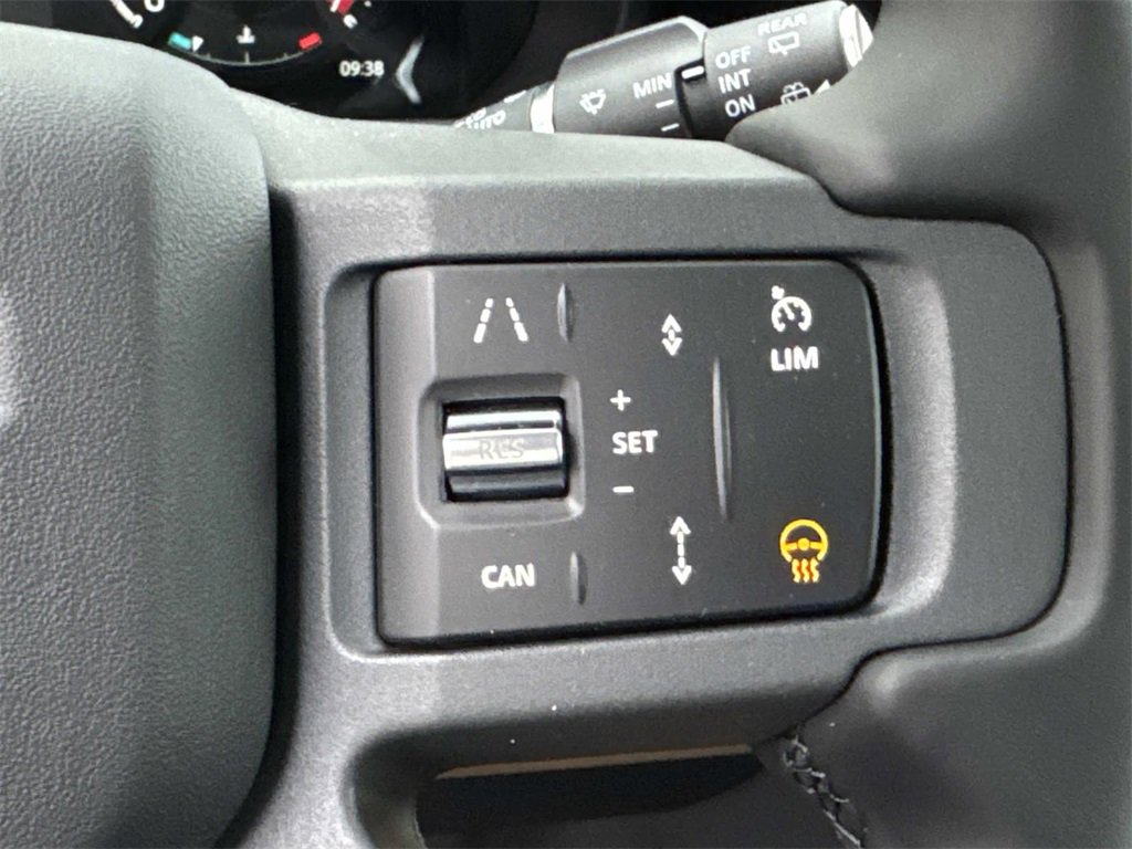 New 2026 Land Rover Defender 110 S image 27