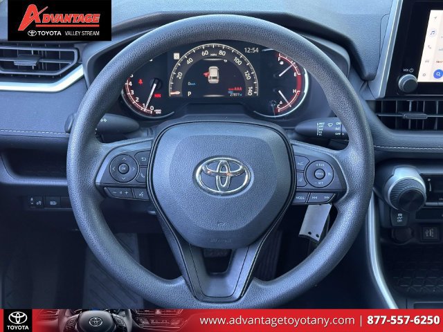 Certified 2024 Toyota RAV4 LE AWD/4WD image 19