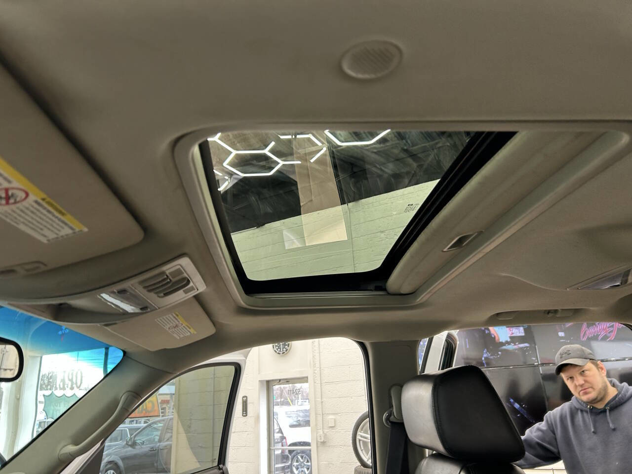 Used 2014 GMC Sierra 2500 Denali w/ Suspension Package, Off-Road image 15