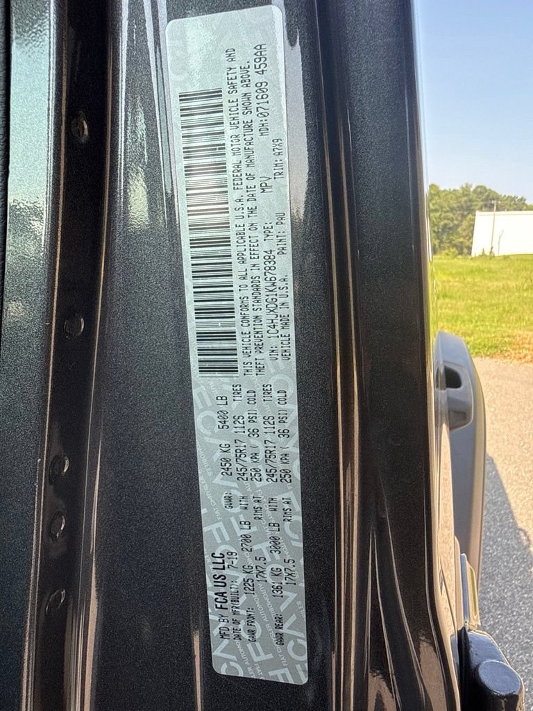 Used 2019 Jeep Wrangler Unlimited Sport S AWD/4WD image 13