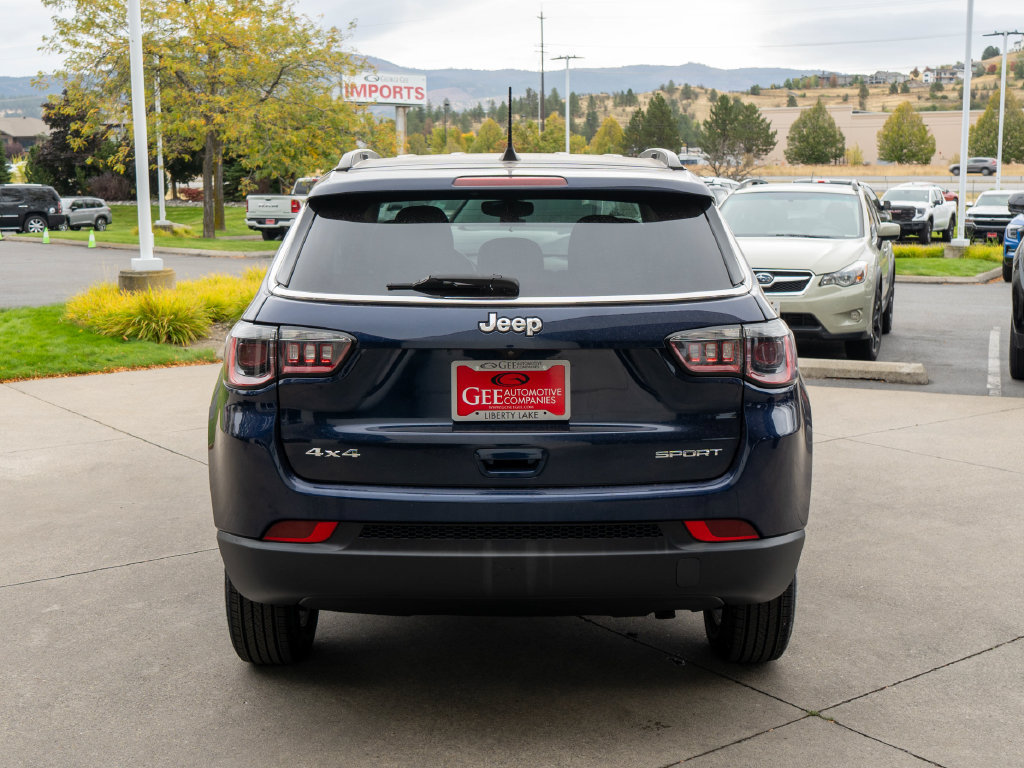 Used 2021 Jeep Compass Sport w/ Cold Weather Group AWD/4WD image 6