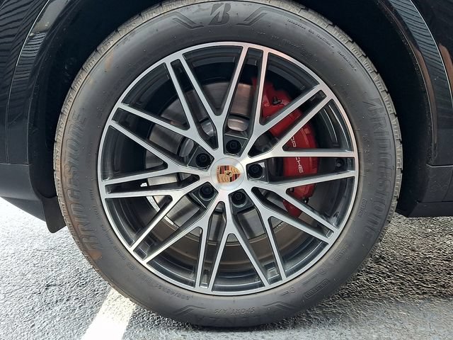 Certified 2026 Porsche Cayenne S AWD/4WD image 15