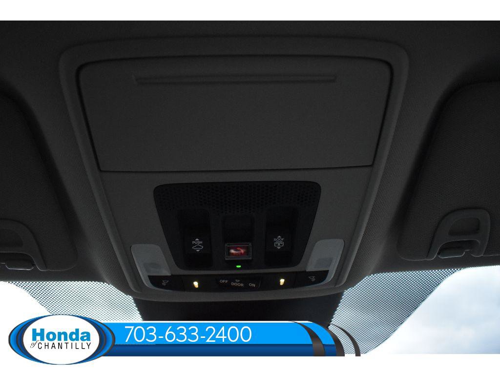 New 2026 Honda Pilot Touring image 19