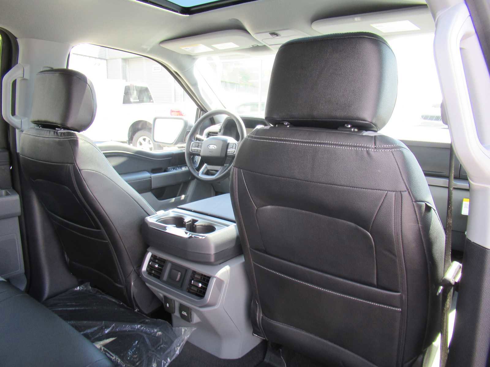 New 2025 Ford F150 XLT w/ Equipment Group 302A MID image 18