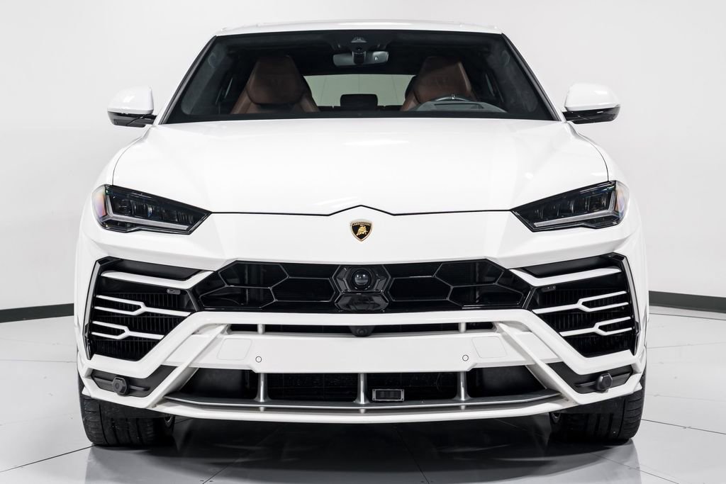 Used 2022 Lamborghini Urus image 8