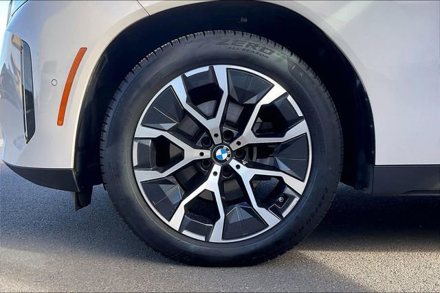 Certified 2025 BMW X3 xDrive30i w/ Premium Package image 9