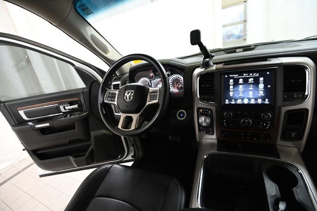Used 2017 RAM 1500 Laramie image 31