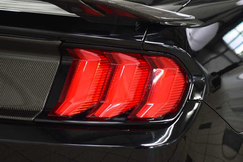 Used 2021 Ford Mustang Shelby GT500 w/ Technology Package RWD image 22