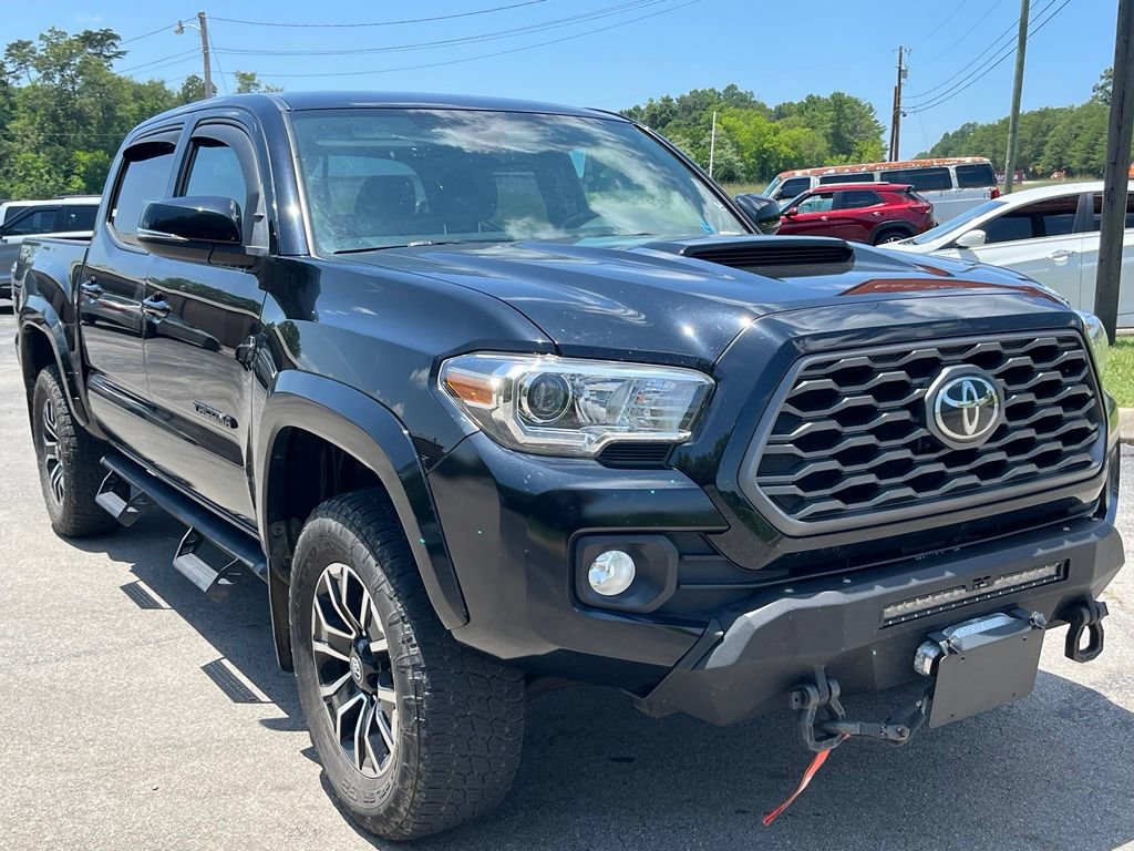 Used 2021 Toyota Tacoma TRD Sport AWD/4WD image 2