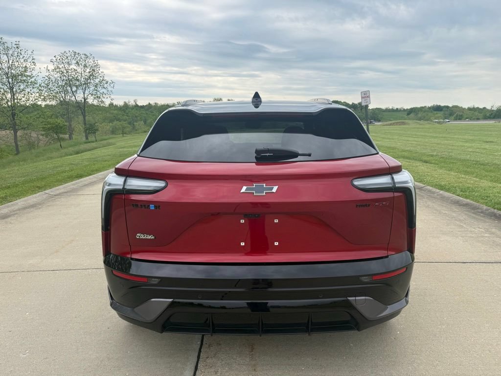 Used 2025 Chevrolet Blazer EV SS AWD/4WD image 4