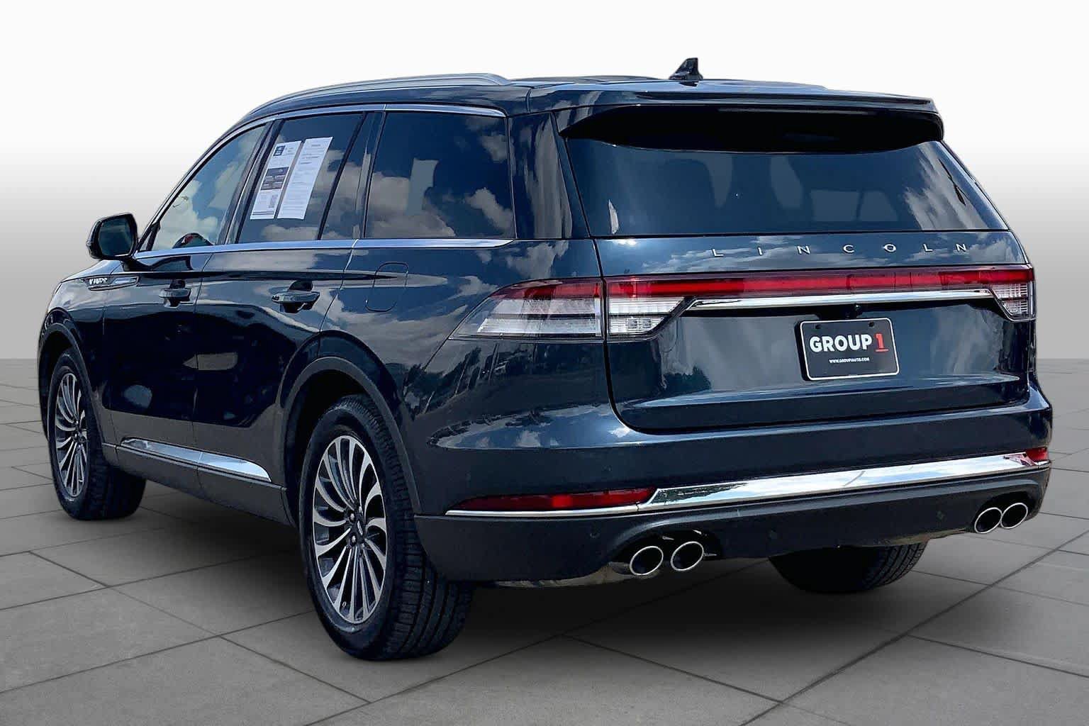 Used 2022 Lincoln Aviator Reserve w/ Elements Package Plus RWD image 12