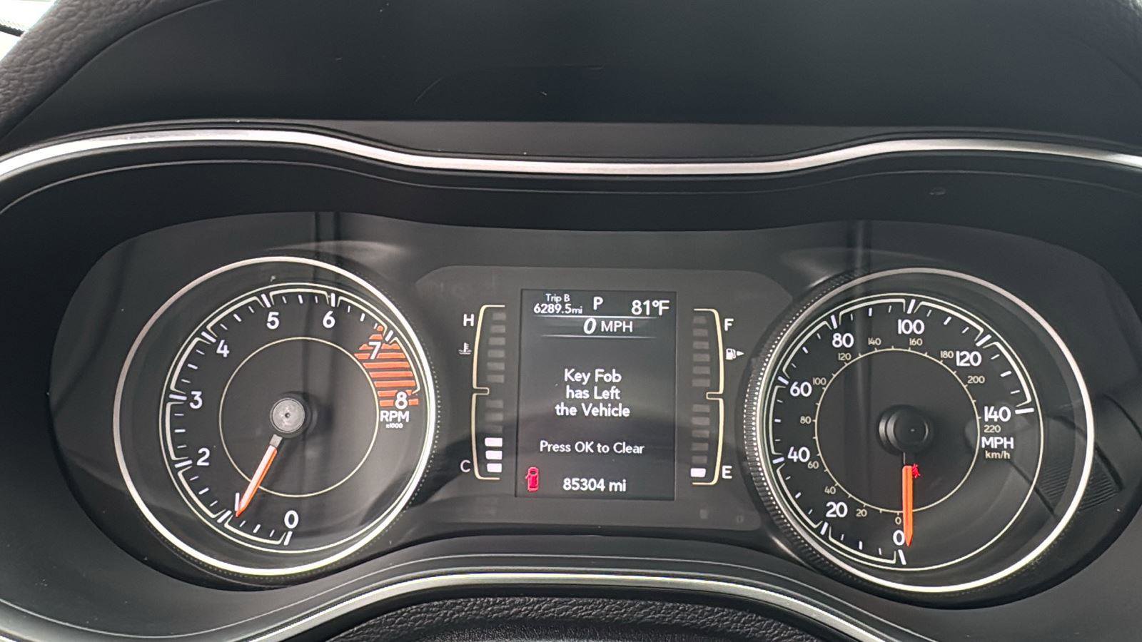 Used 2021 Jeep Cherokee Latitude Lux FWD image 10
