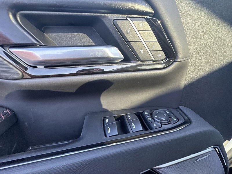 New 2026 GMC Sierra 2500 AT4X w/ LPO, Black Badging Package image 20