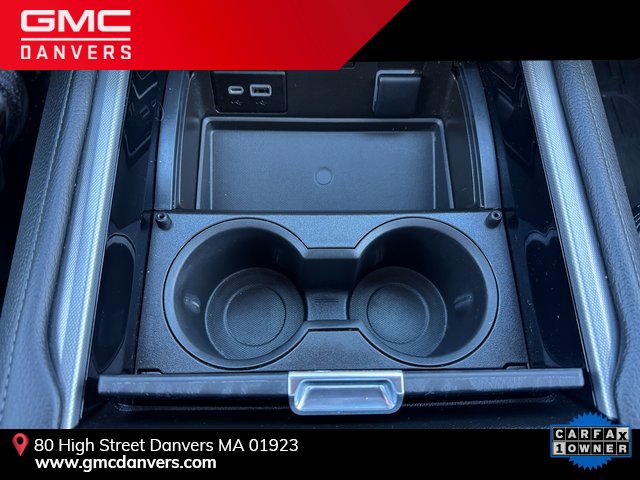 Used 2023 GMC Yukon Denali w/ Advanced Technology Package image 13