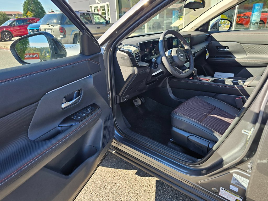 New 2027 Nissan Kicks SR AWD/4WD image 15