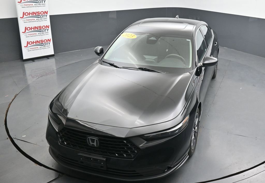 Used 2023 Honda Accord EX image 26