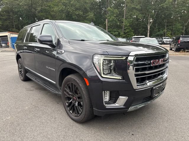 Used 2023 GMC Yukon XL SLT AWD/4WD image 7