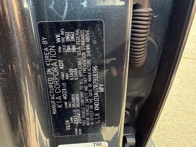 Used 2024 Kia Soul LX w/ Option Group 015 FWD image 29