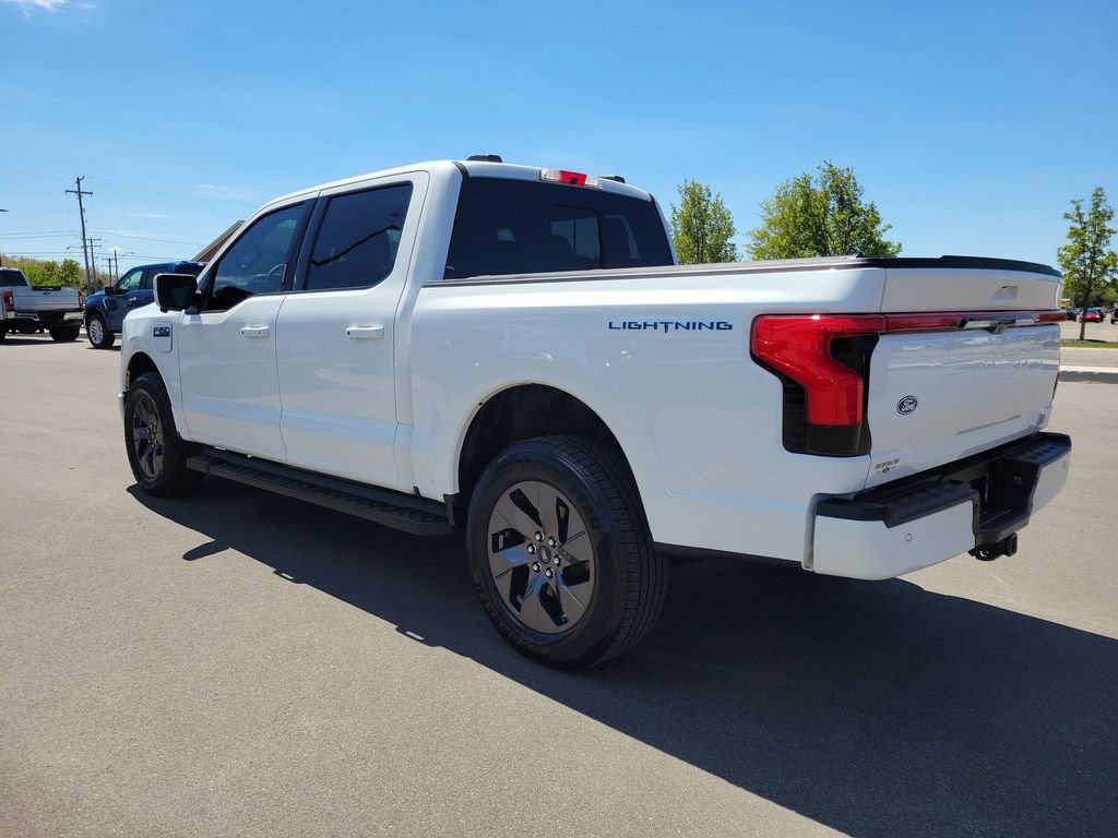 Used 2025 Ford F150 Lightning Lariat AWD/4WD image 3