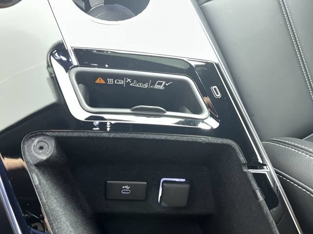 Certified 2024 Cadillac Lyriq Tech w/ Driver Assist Package RWD image 36