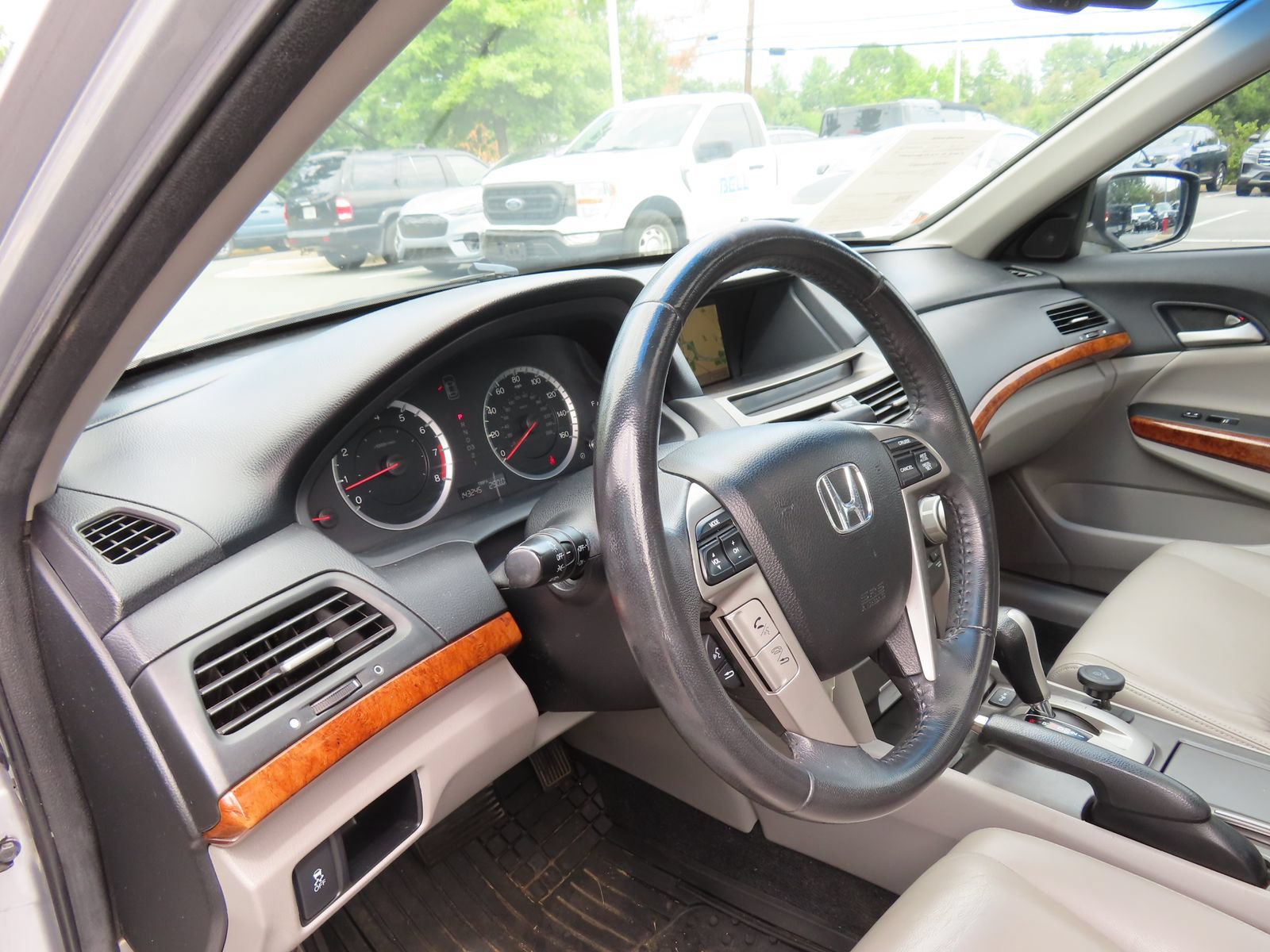 Used 2011 Honda Accord EX-L image 13