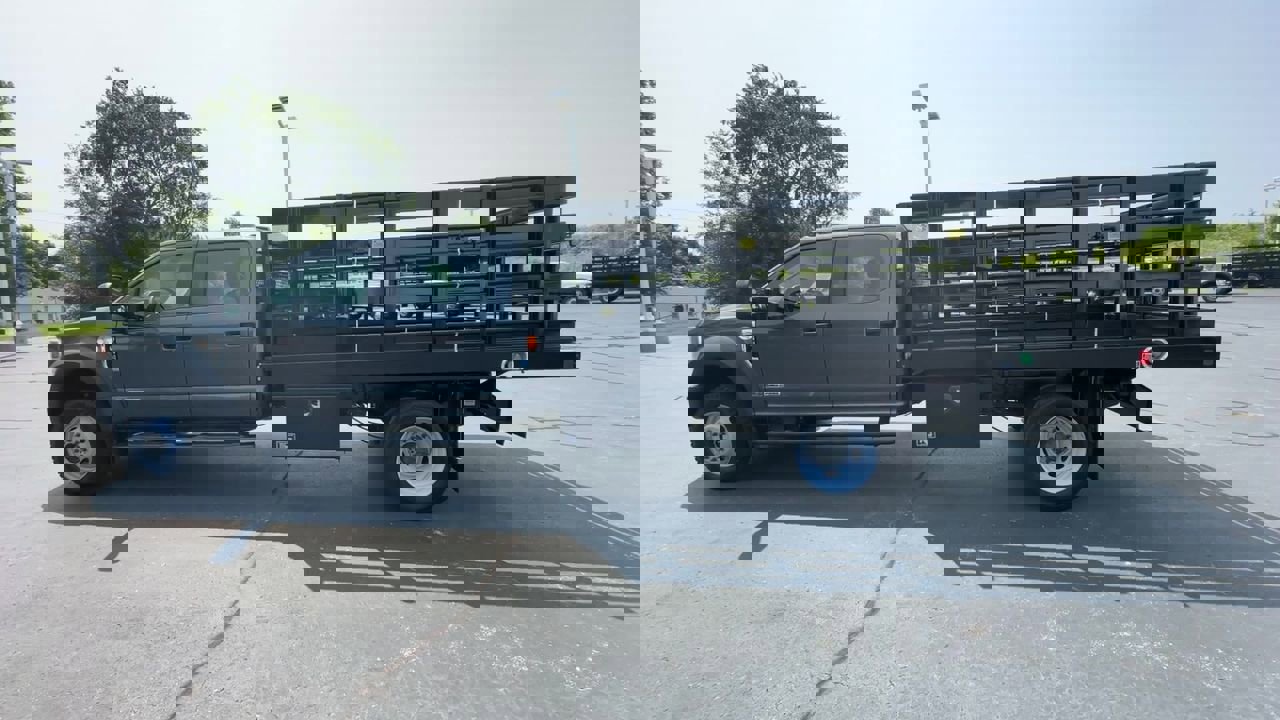 Used 2020 Ford F550 XL image 5