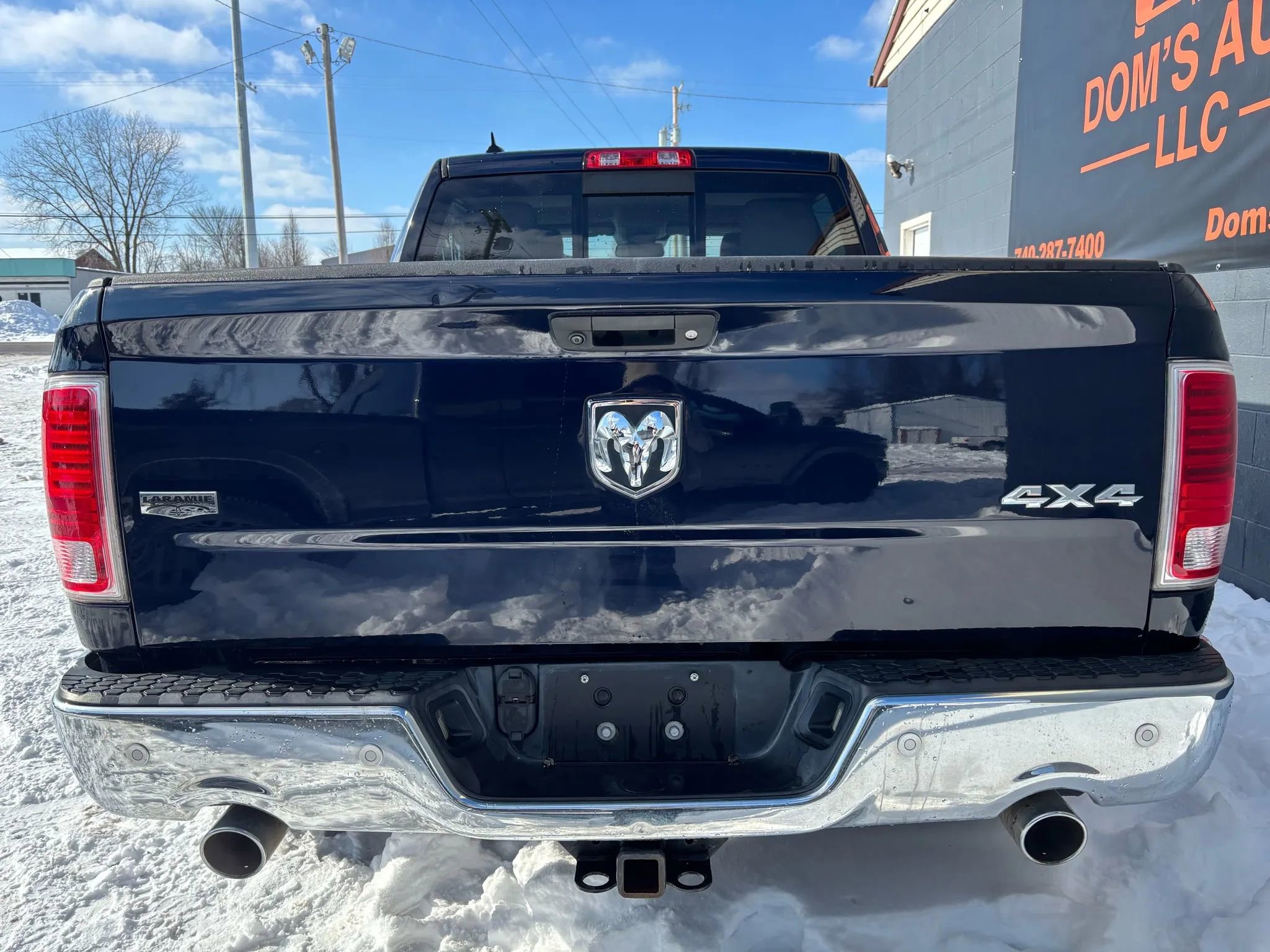Used 2018 RAM 1500 Laramie w/ Convenience Group image 4