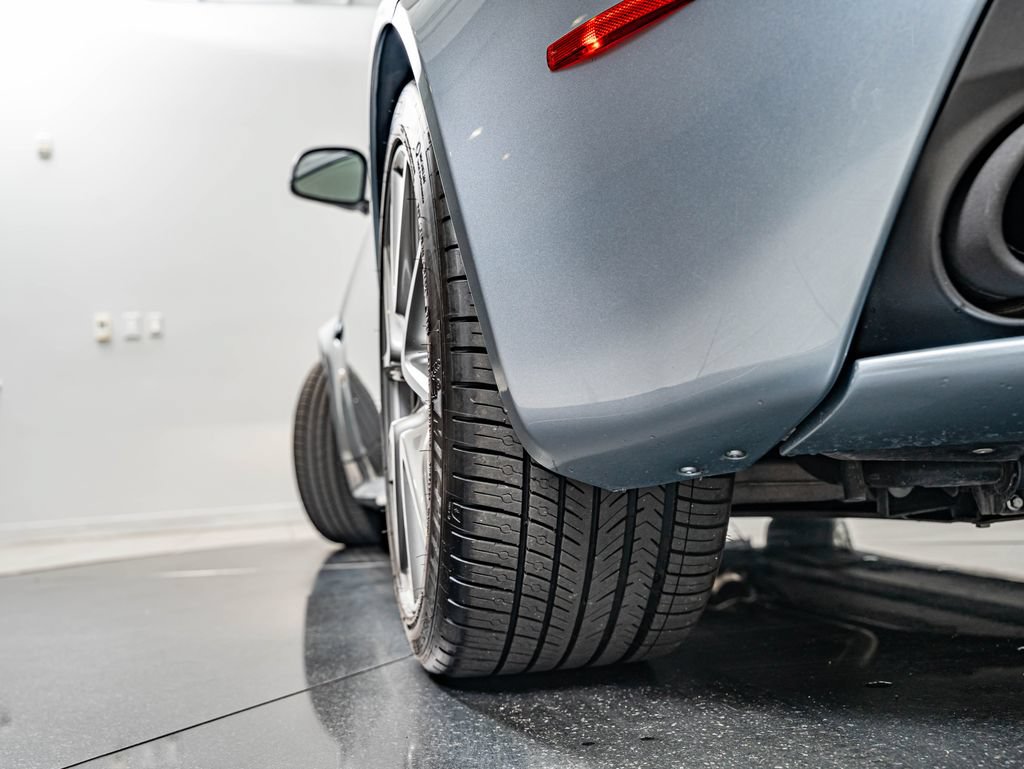 Used 2015 Aston Martin V8 Vantage GT RWD image 52